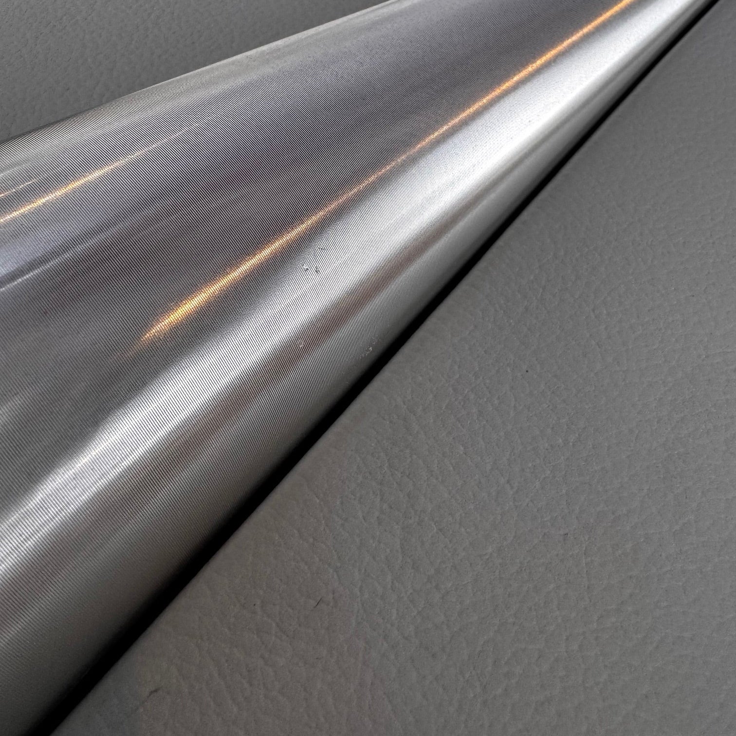 805 D4 Stand Mount Speaker- White (Trade In Pair Including Stands)