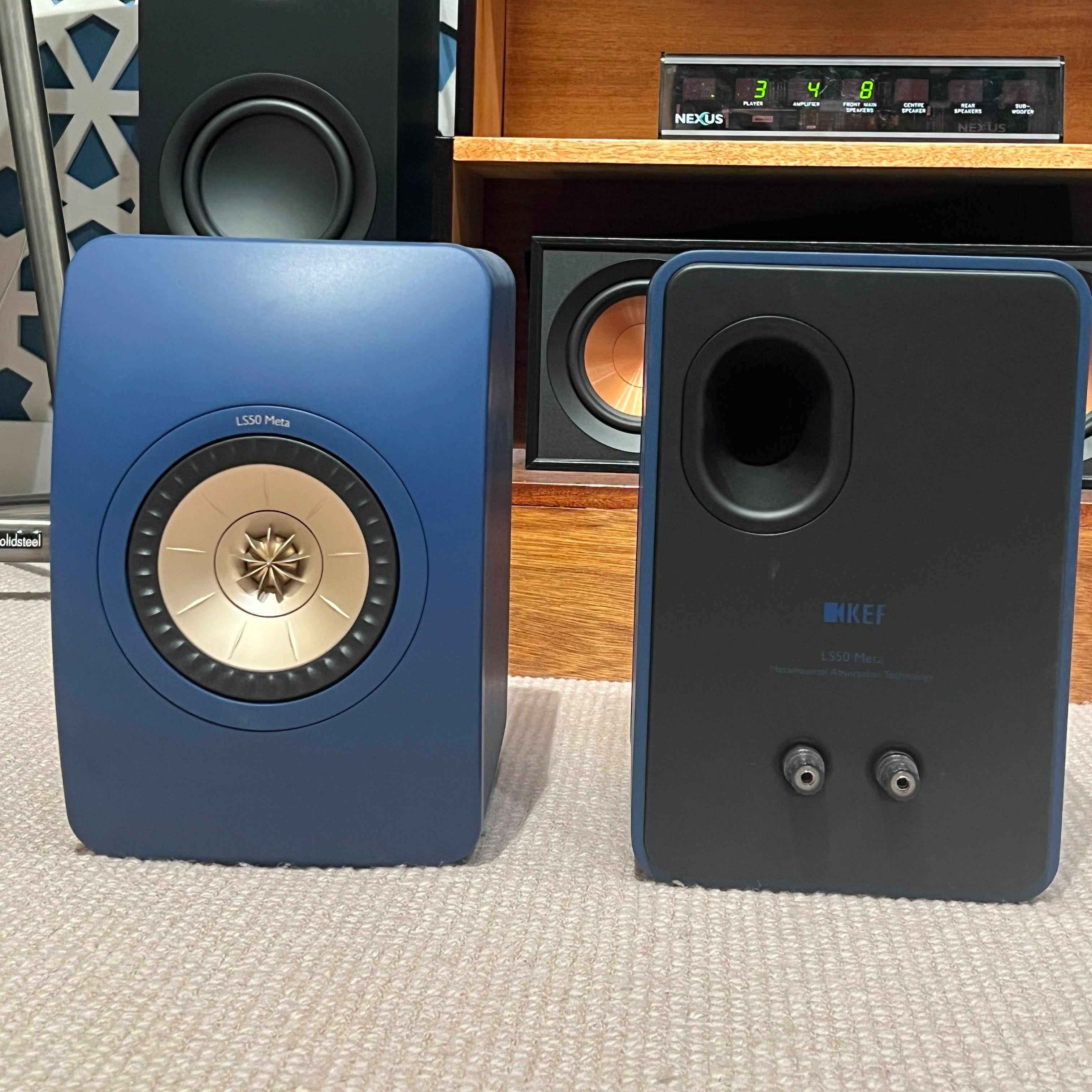 KEF LS50 Meta (Royal Blue Special Edition)