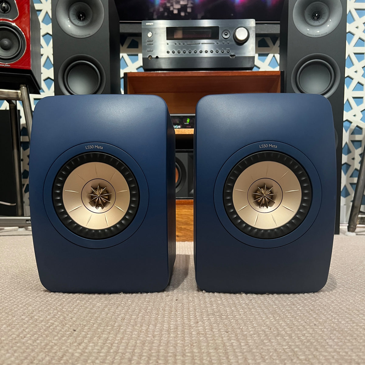 KEF LS50 Meta (Royal Blue Special Edition)