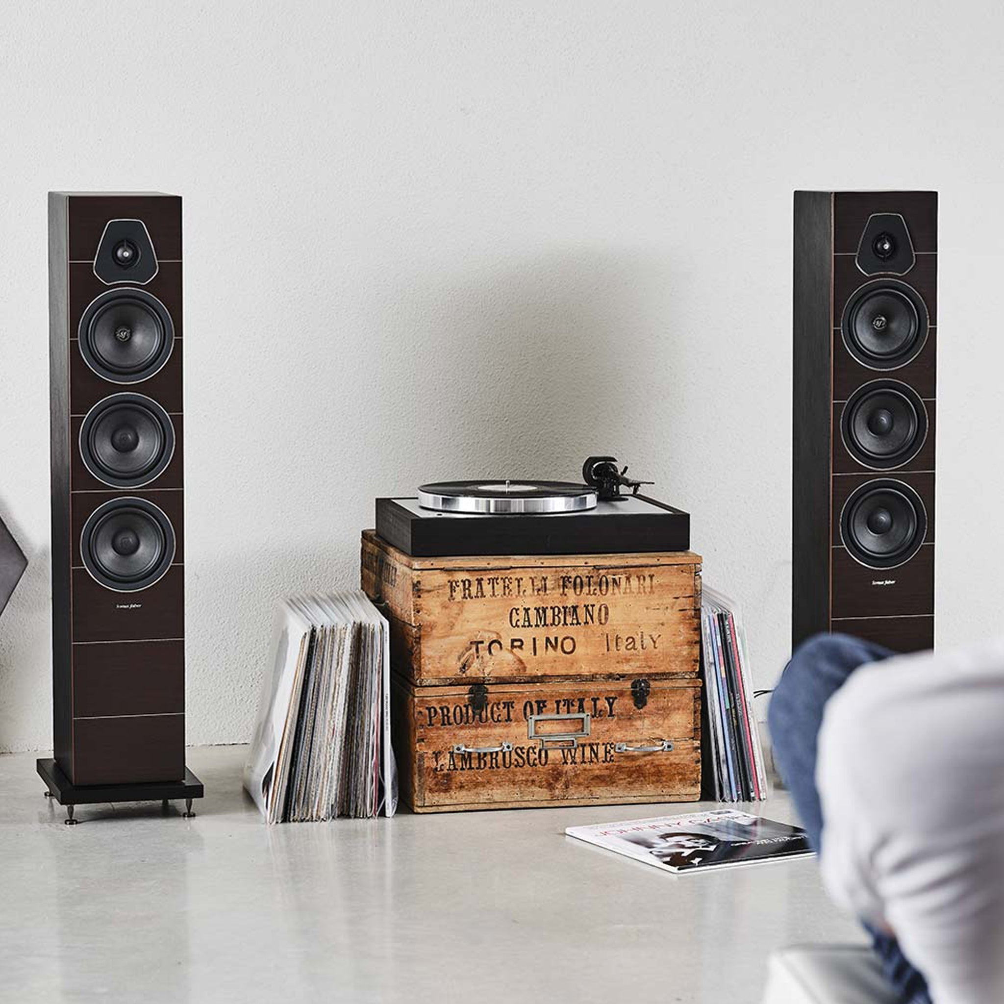 Sonus Faber Lumina III Floorstanding Speaker Sonus Faber - Brisbane HiFi