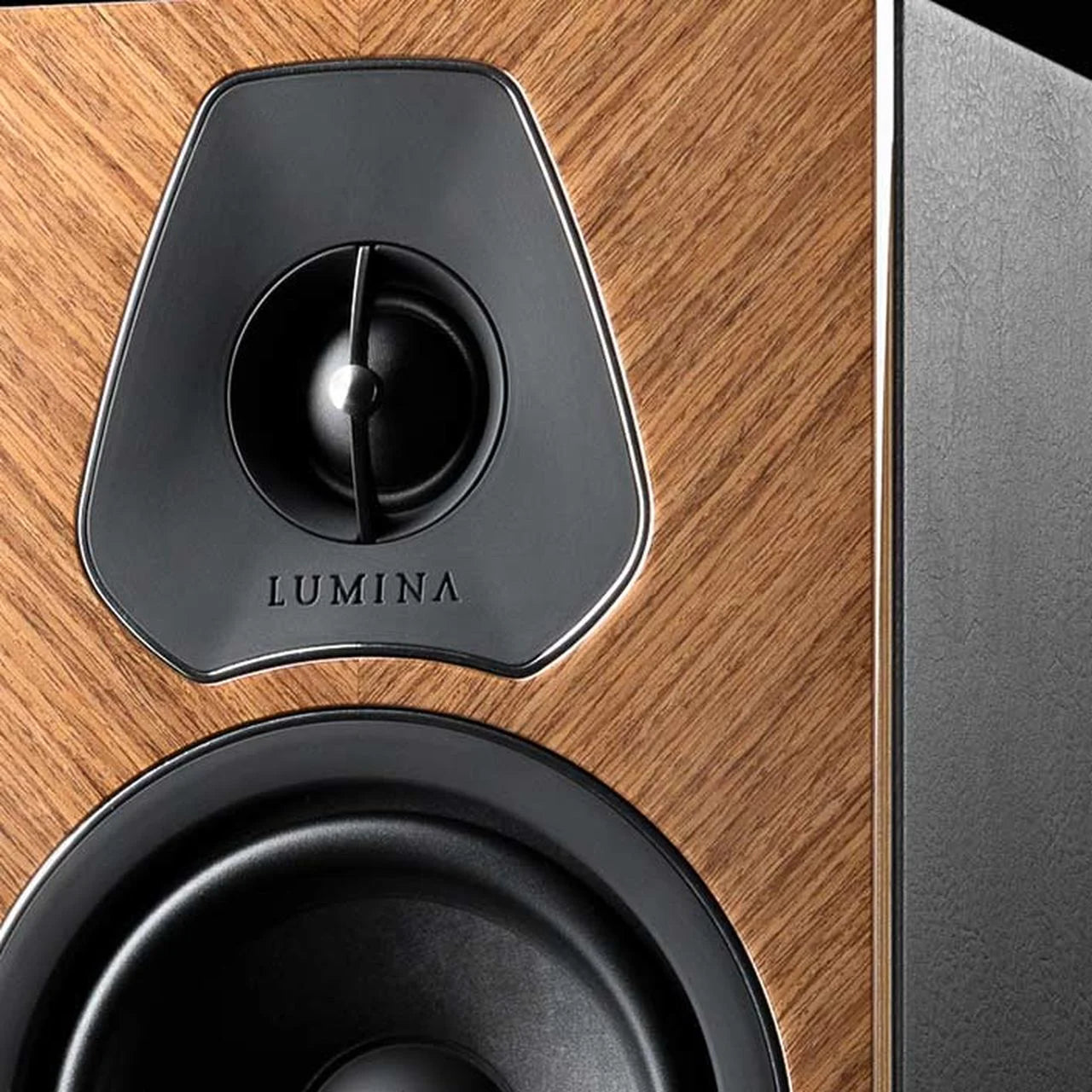 Lumina II Amator Bookshelf Speaker PAIR