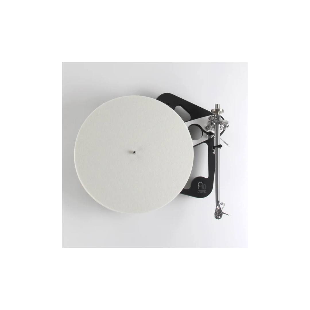 Rega Planar 10 Turntable