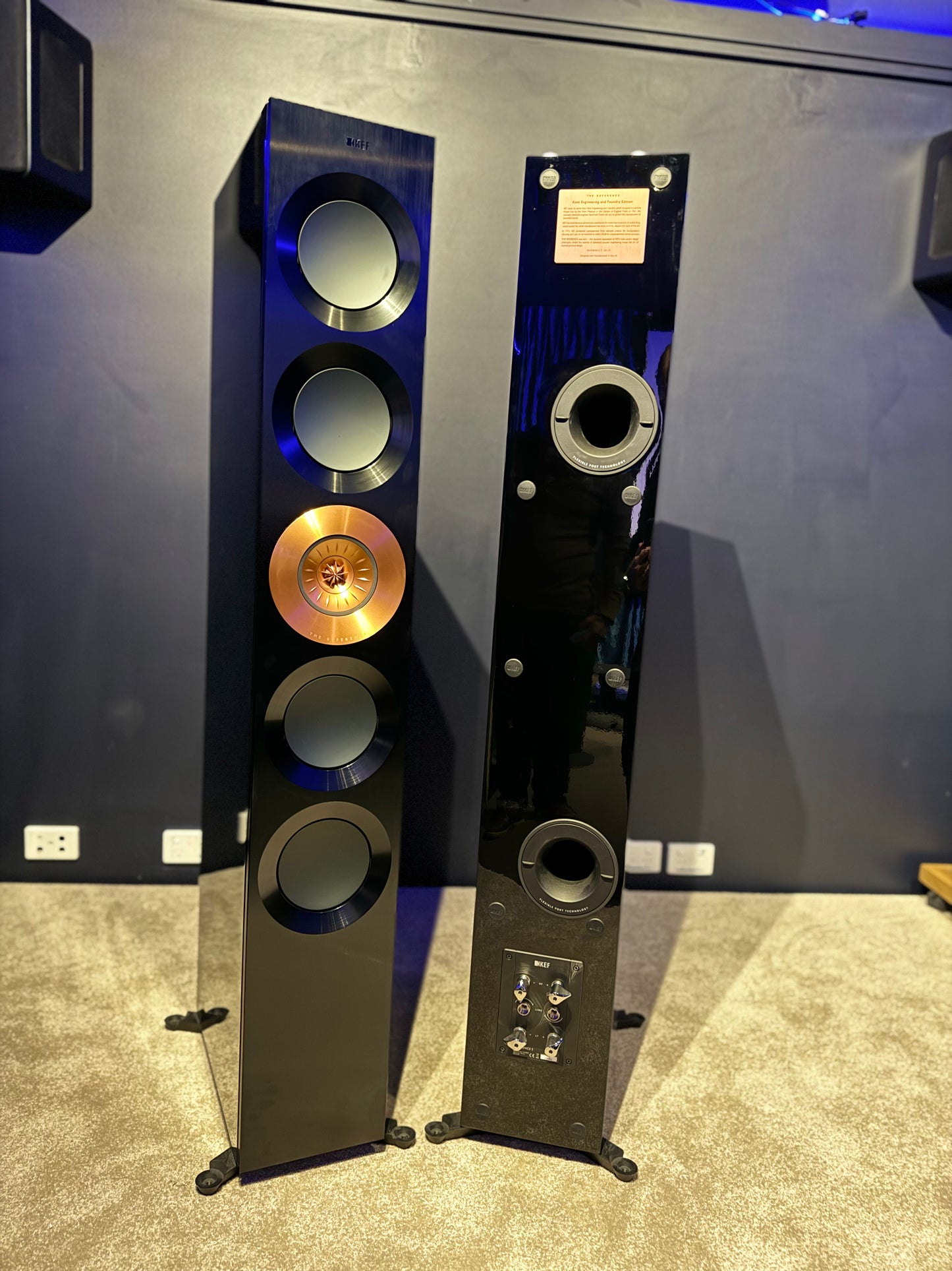 KEF Reference 5 Black/Copper - Ex-Demonstration