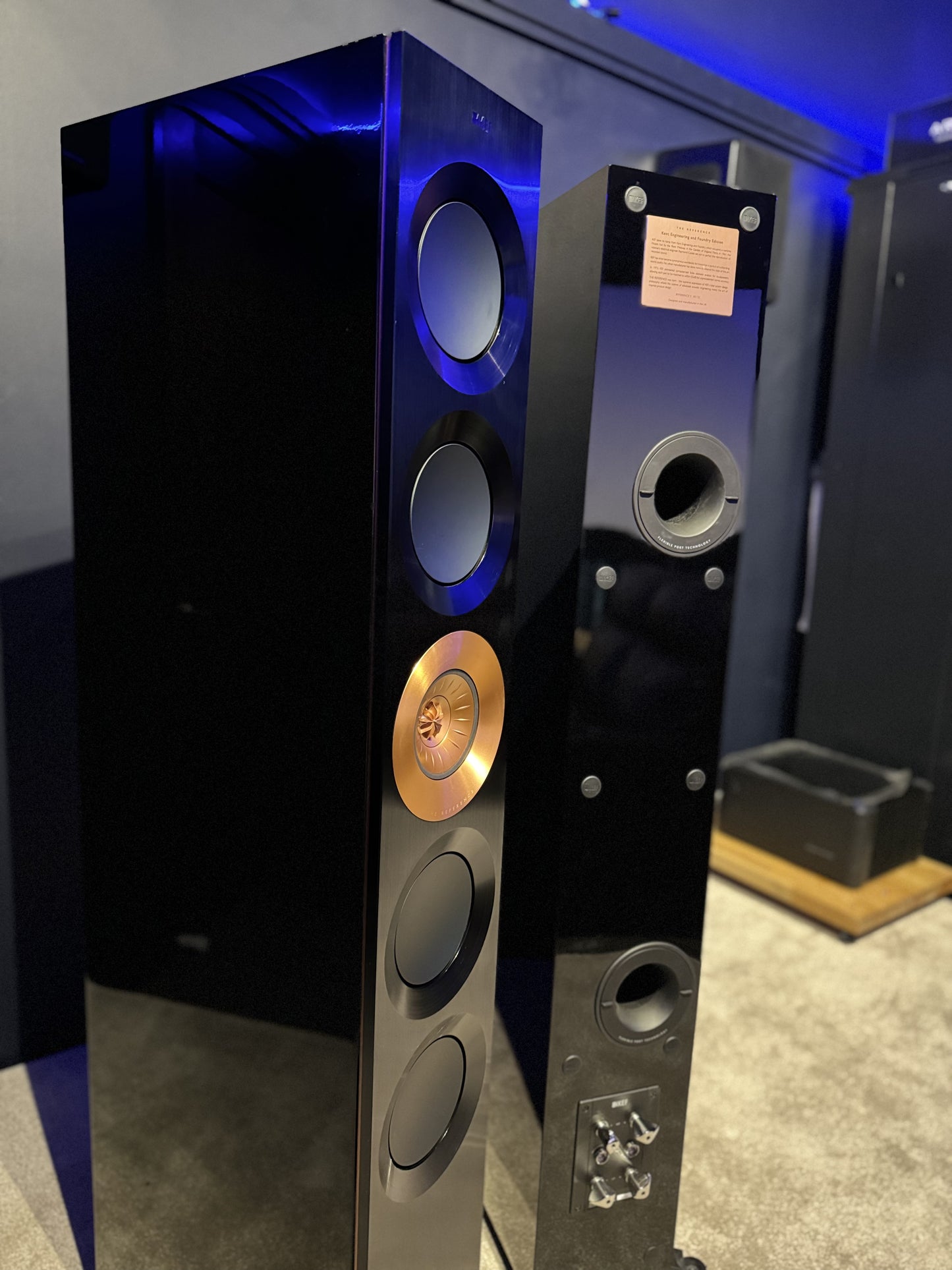 KEF Reference 5 Black/Copper - Ex-Demonstration