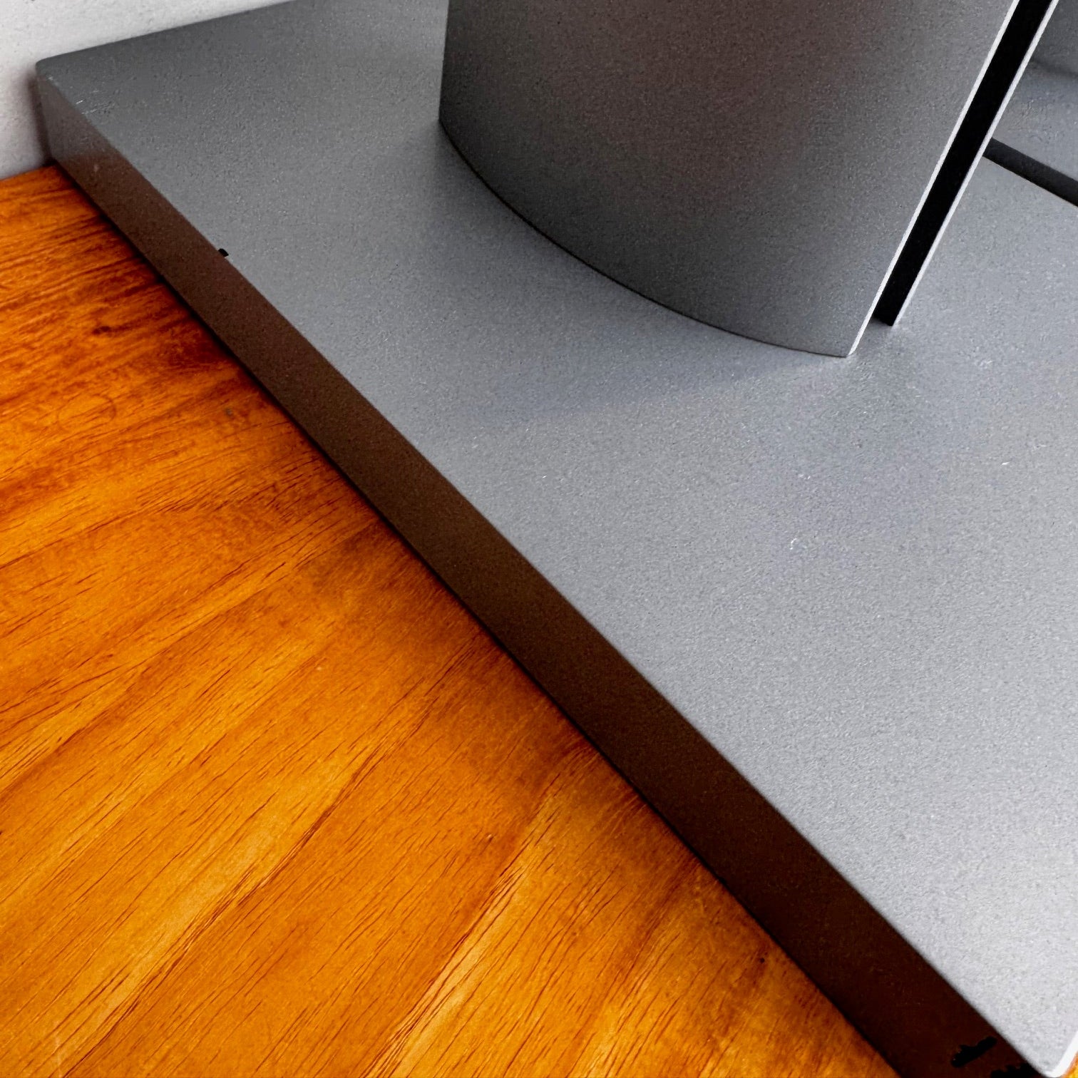 805 D4 Stand Mount Speaker- White (Trade In Pair Including Stands)