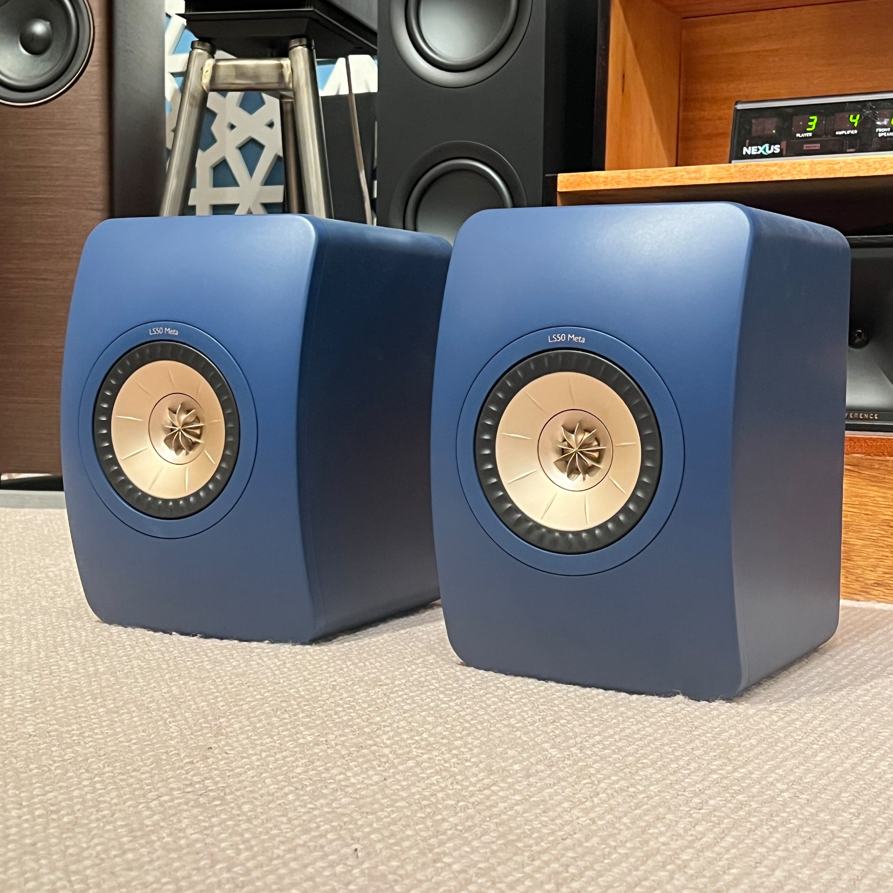 KEF LS50 Meta (Royal Blue Special Edition)