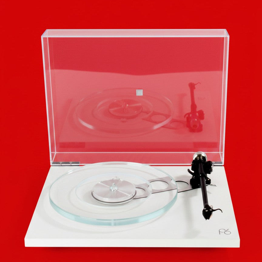 Rega Planar 6 Turntable