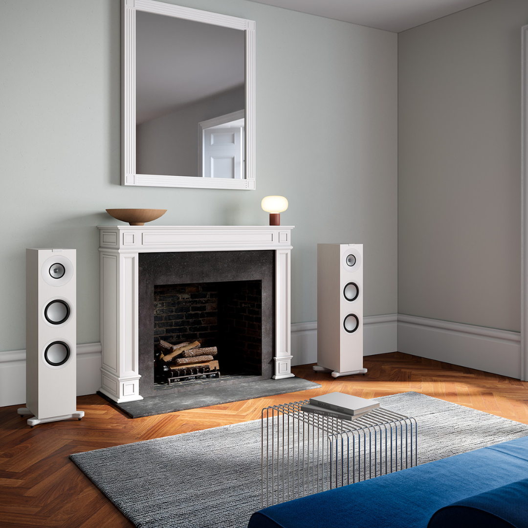 KEF Q7 Meta