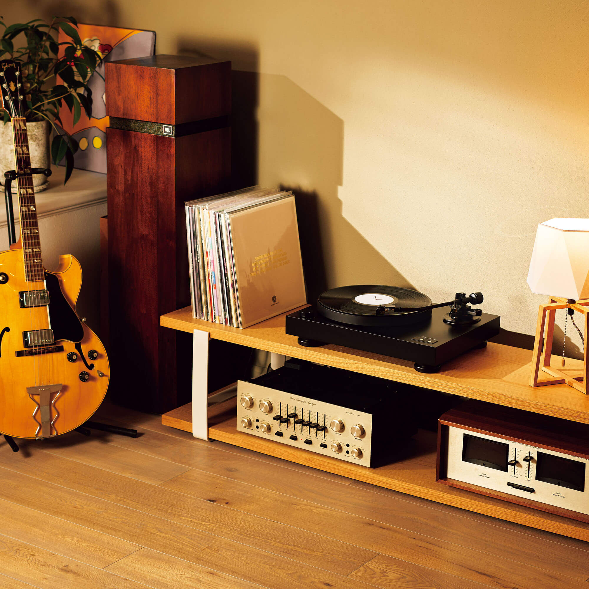 AT-LP8X Semi-Automatic Direct-Drive Turntable