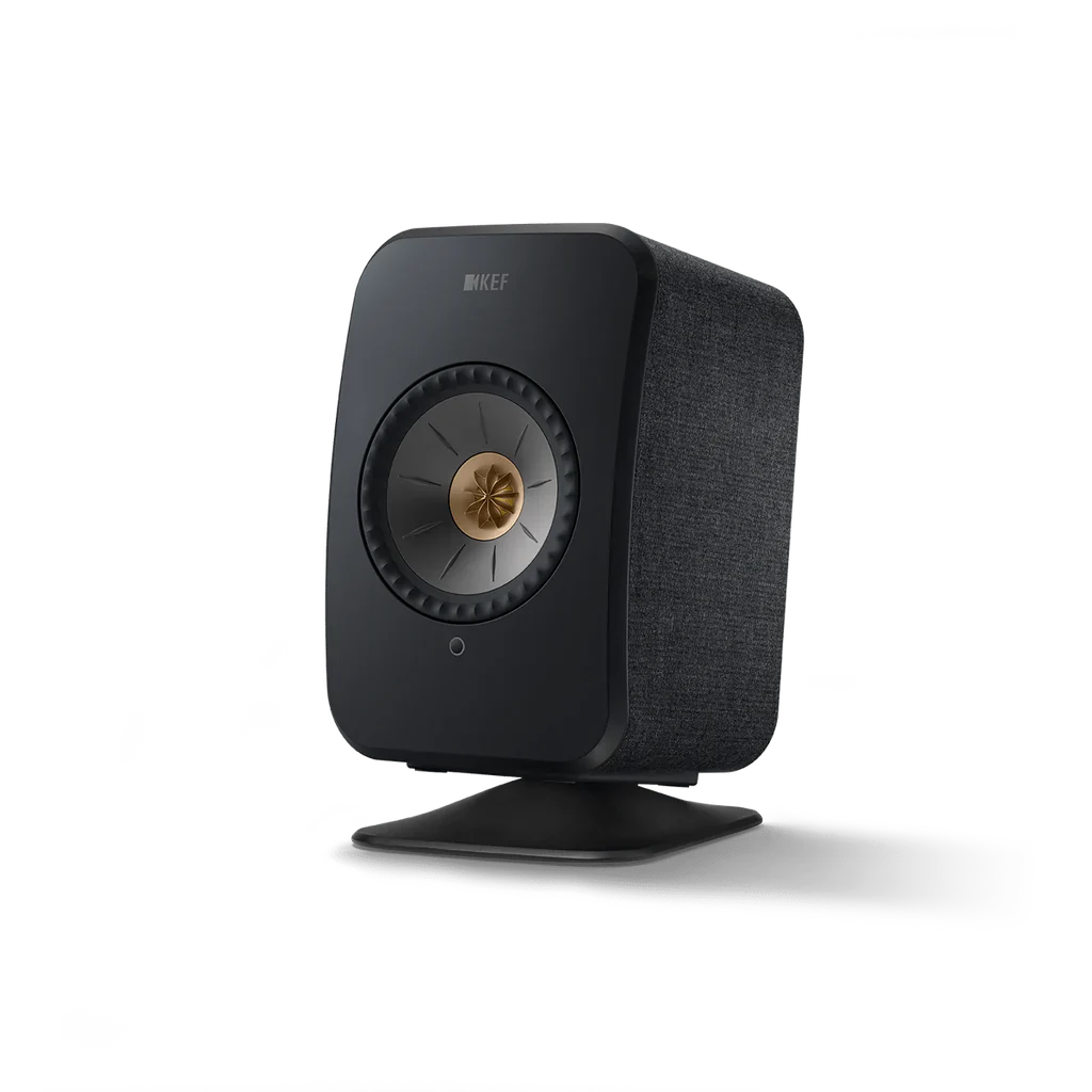 KEF Christmas Bundle 2 (LSX II  Speaker + P1 Desk Pad)