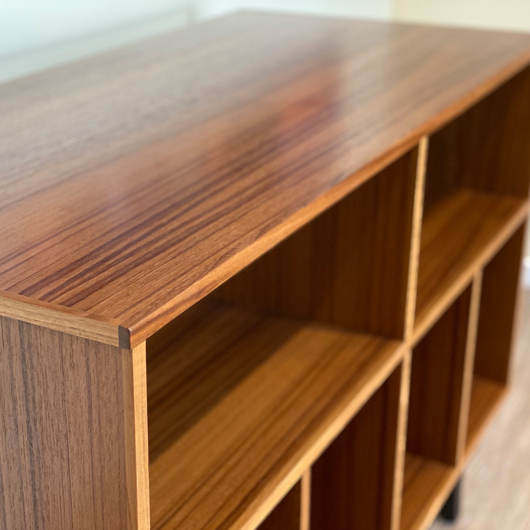  HiFi Cabinet Retro 1200 Brisbane HiFi - Brisbane HiFi