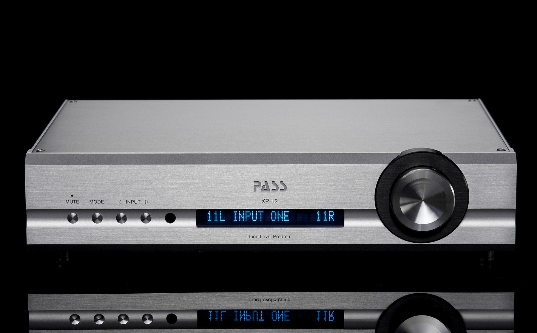  Pass Labs XP-12 Pass Labs - Brisbane HiFi