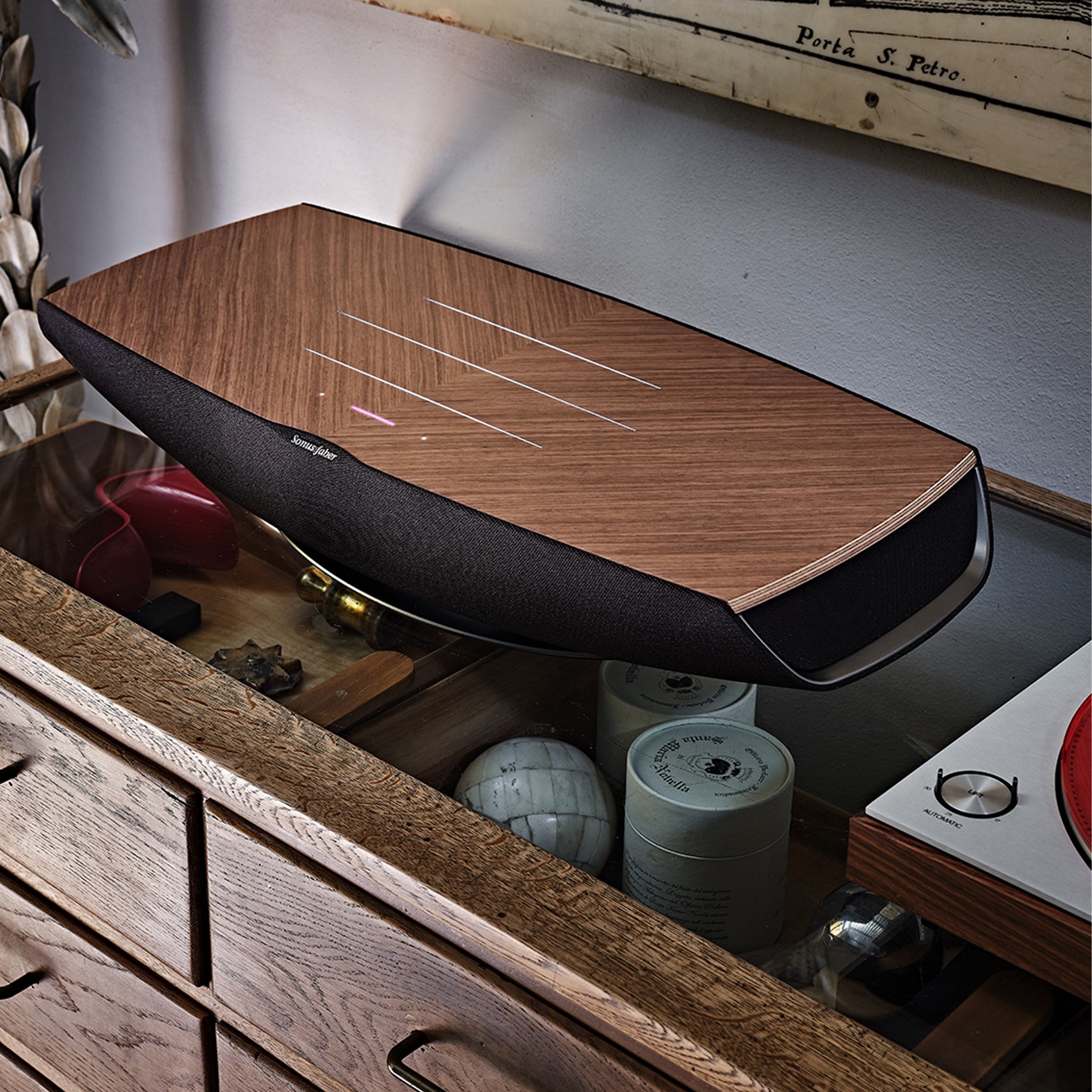  Sonus Faber Omnia Speaker Sonus Faber - Brisbane HiFi